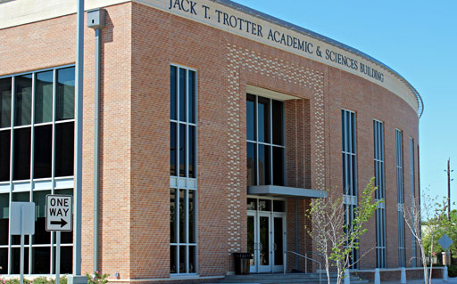 Episcopal High School Academic Building